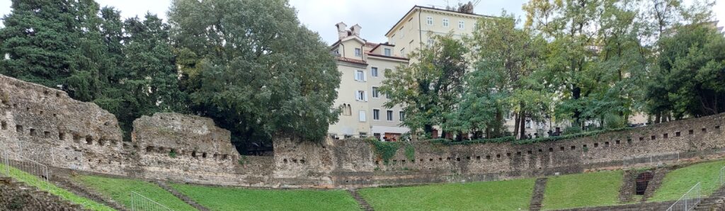 (Ne) znano zamejstvo