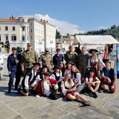 41403559_839234252938889_6279929299914981376_n